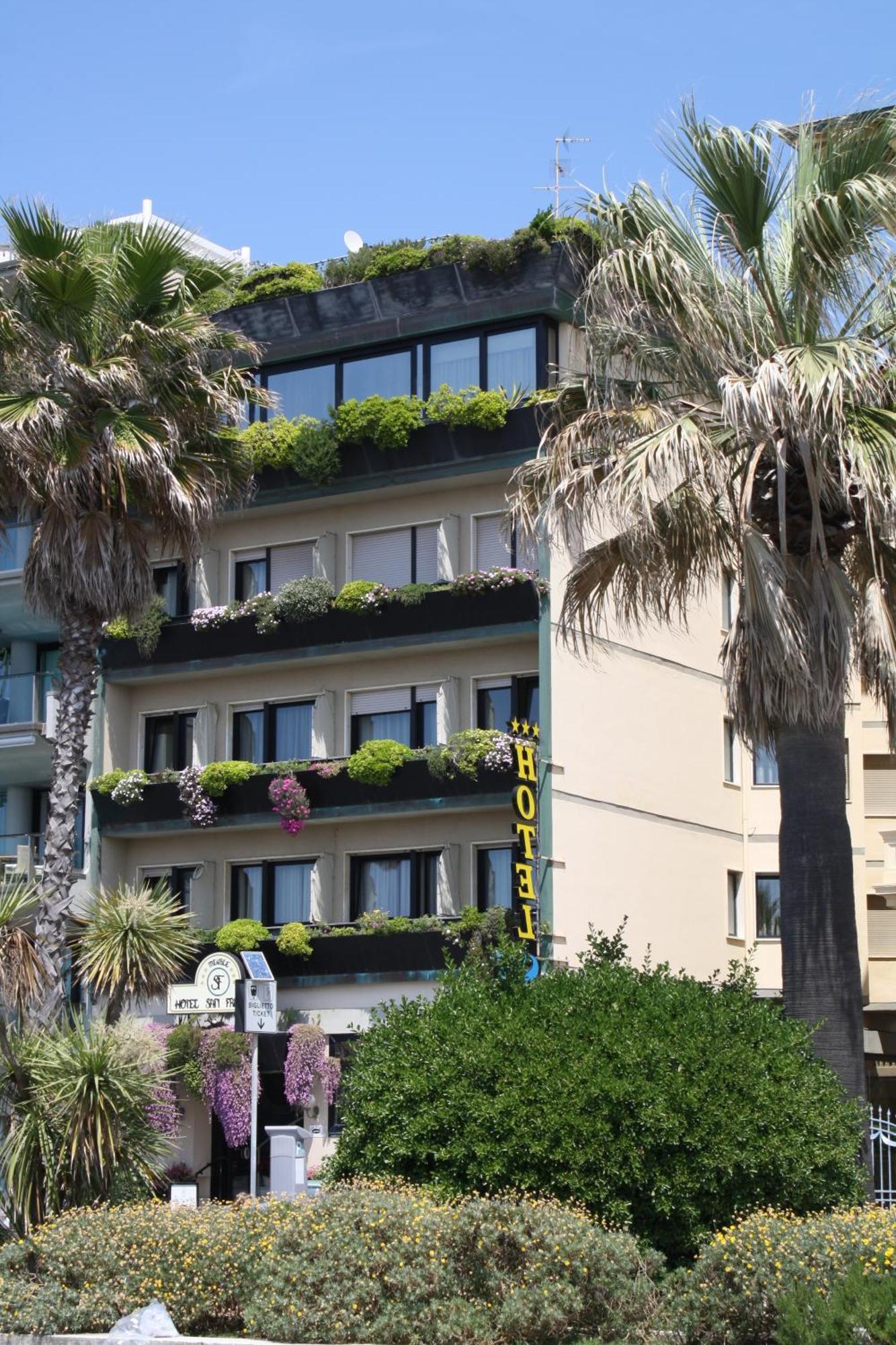 San Francisco Hotel 3*